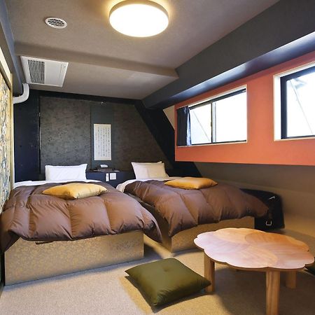 Samurais Hostel Ikebukuro Tokyo Exterior photo