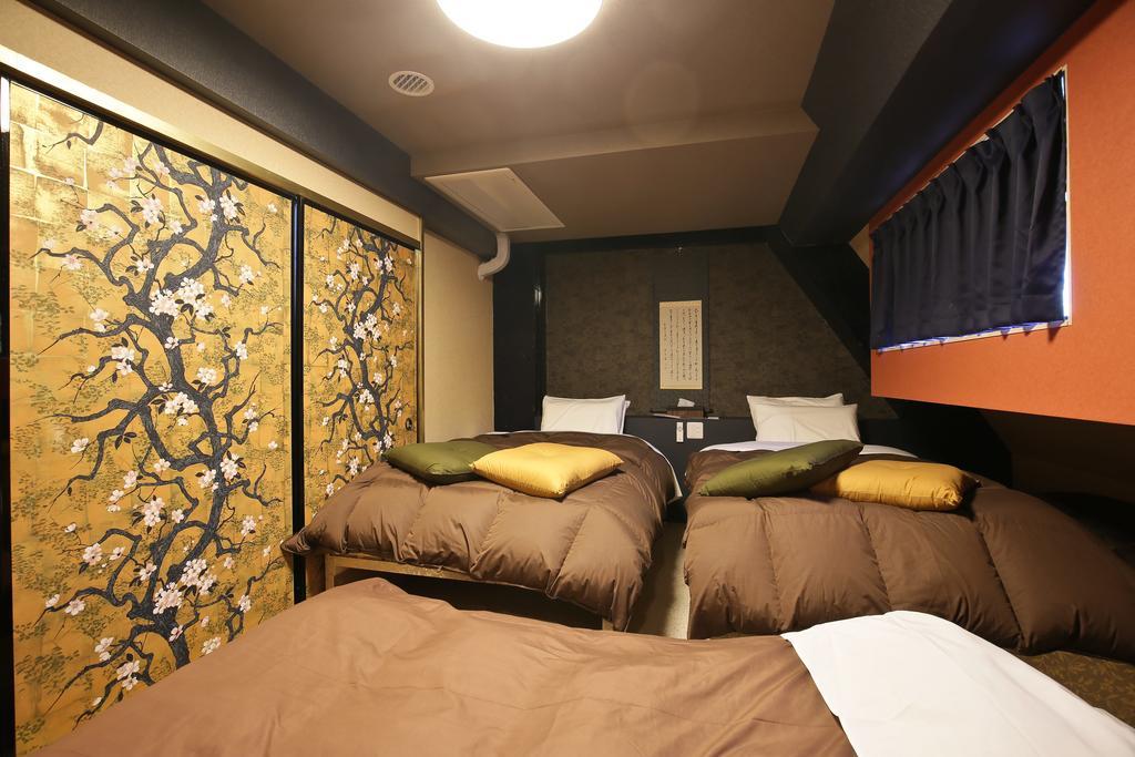 Samurais Hostel Ikebukuro Tokyo Exterior photo